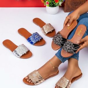 Stone flat slippers