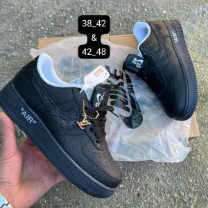 Louis black sneakers