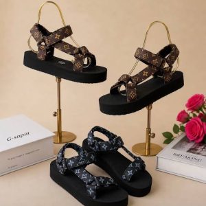Louis sandal