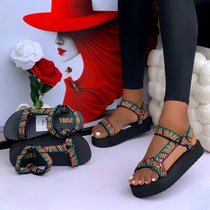 Ladies sandal 3