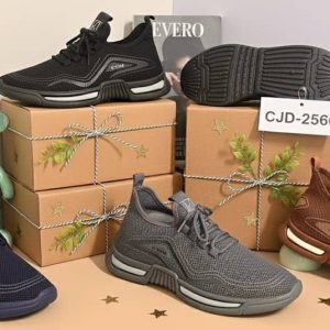 Men sneakers 3